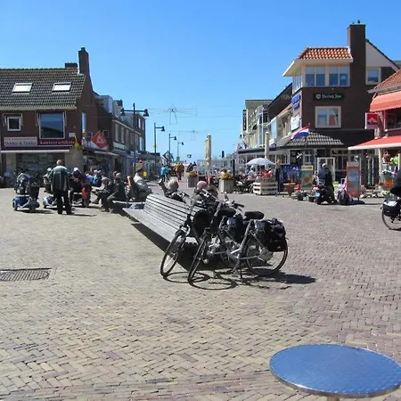 Prázdninový dům House Met Parkeerplaats In Het Centrum Egmond aan Zee