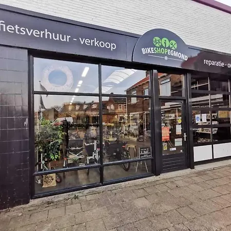 House Met Parkeerplaats In Het Centrum * Egmond aan Zee